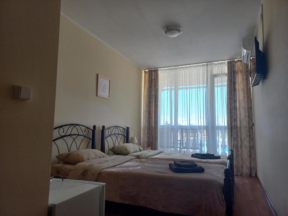 Гостиница Пляж-отель Омега-4 Севастополь-27