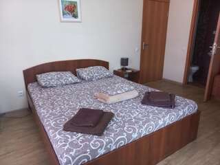 Гостиница Пляж-отель Омега-4 Севастополь Стандартный двухместный номер с 1 кроватью или 2 отдельными кроватями, вид на море-5